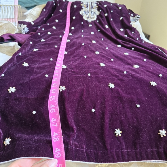 Purple Velvet Embroidered Pakistani/Punjabi/Indian Suit by Erum Emaan - Size XL - Picture 14 of 15